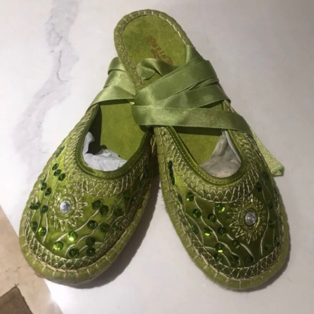 NEW Espadrilles Great For The Summer Days